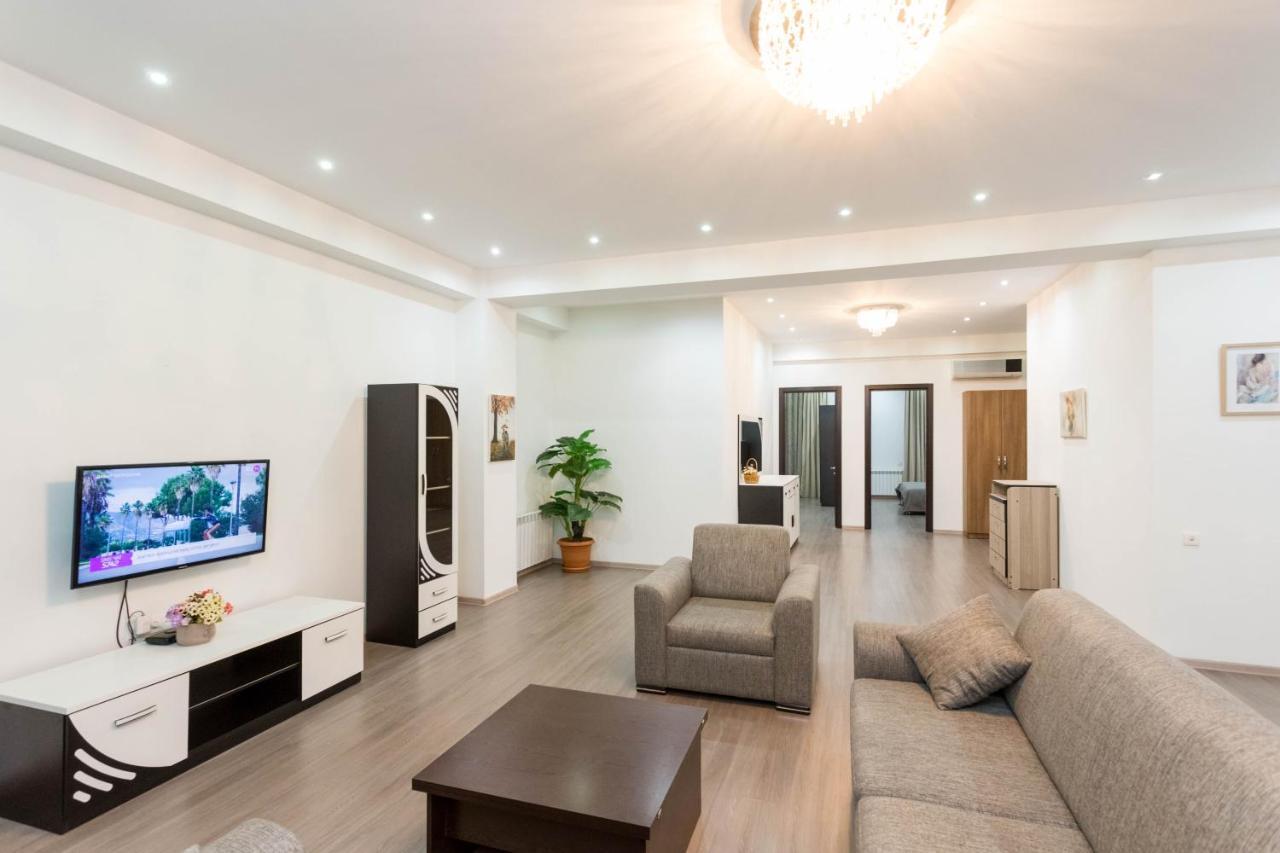 Tbilisi Sweet Home Apartment Eksteriør bilde